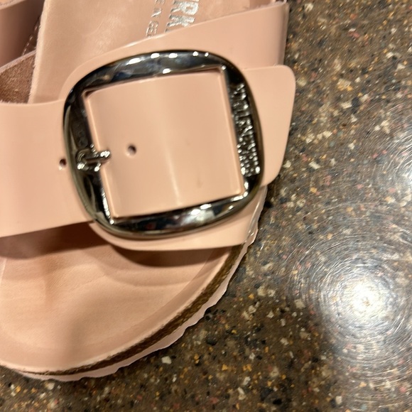 👠SOLD👠Pink Madrid Big Buckle High Shine Birkenstock Patent Leather 5.5 - Picture 2 of 8